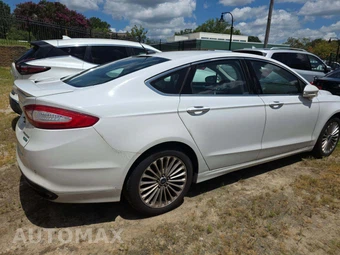 2016 Ford Fusion Titanium - miniatura 4