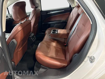 2016 Ford Fusion Titanium - miniatura 10