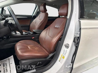 2016 Ford Fusion Titanium - miniatura 9