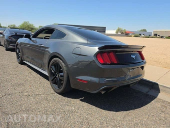 2016 Ford Mustang EcoBoost Coupe – miniatura 2