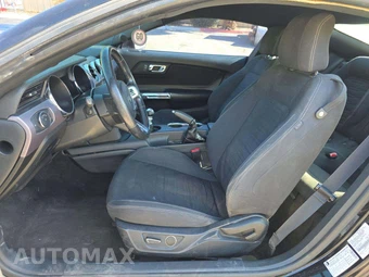 2016 Ford Mustang EcoBoost Coupe – miniatura 3