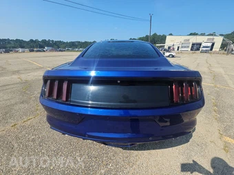 2016 Ford Mustang EcoBoost Coupe - miniatura 5