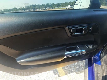 2016 Ford Mustang EcoBoost Coupe - miniatura 9