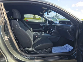 2016 Ford Mustang EcoBoost Coupe - miniatura 8