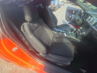 2016 Ford Mustang EcoBoost Coupe - miniatura 15