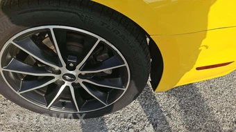 2016 Ford Mustang EcoBoost Coupe - miniatura 26