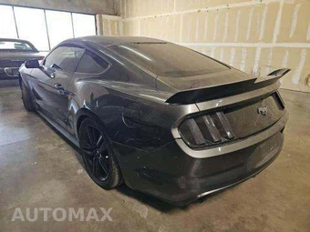 2016 Ford Mustang EcoBoost Coupe – miniatura 2