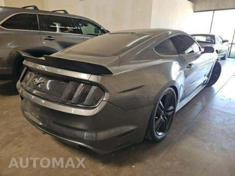 2016 Ford Mustang EcoBoost Coupe – miniatura 3