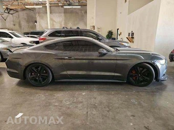 2016 Ford Mustang EcoBoost Coupe – miniatura 4