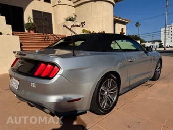 2016 Ford Mustang EcoBoost Premium Convertible - miniatura 4