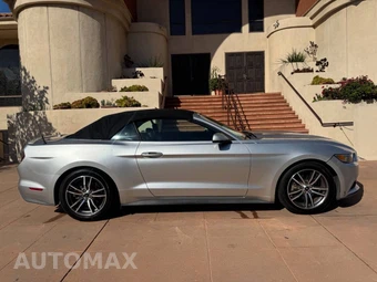 2016 Ford Mustang EcoBoost Premium Convertible - miniatura 7