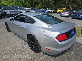 2016 Ford Mustang EcoBoost Premium Coupe – miniatura 2