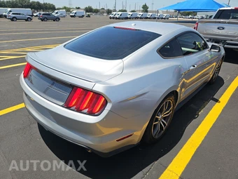 2016 Ford Mustang EcoBoost Premium Coupe – miniatura 4