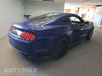 2016 Ford Mustang EcoBoost Premium Coupe – miniatura 3