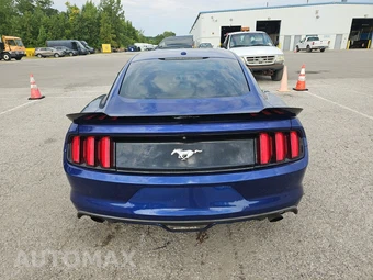 2016 Ford Mustang EcoBoost Premium Coupe - miniatura 5