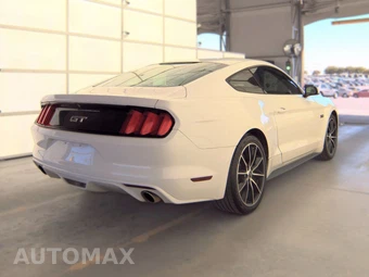2016 Ford Mustang GT Coupe - miniatura 4