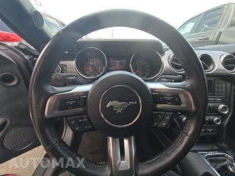 2016 Ford Mustang GT Coupe - miniatura 10