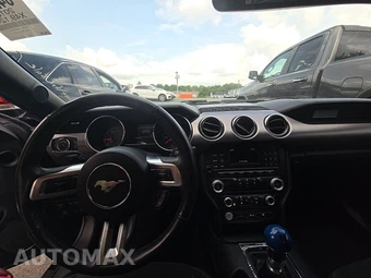 2016 Ford Mustang GT Coupe - miniatura 11