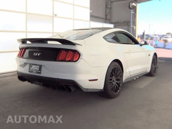 2016 Ford Mustang GT Coupe - miniatura 4