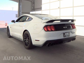 2016 Ford Mustang GT Coupe - miniatura 6