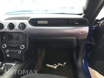 2016 Ford Mustang GT Coupe - miniatura 19