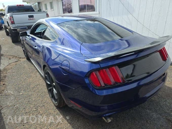 2016 Ford Mustang GT Coupe - miniatura 2