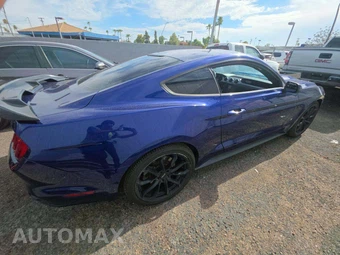 2016 Ford Mustang GT Coupe - miniatura 4