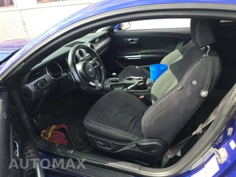 2016 Ford Mustang GT Coupe - miniatura 6