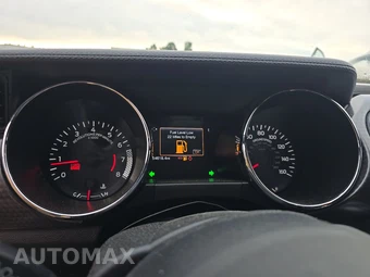 2016 Ford Mustang GT Premium Coupe - miniatura 12