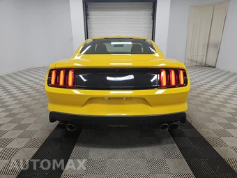 2016 Ford Mustang GT Premium Coupe - miniatura 5