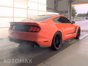 2016 Ford Mustang GT Premium Coupe - miniatura 4