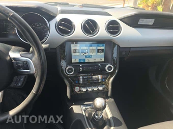 2016 Ford Mustang GT Premium Coupe - miniatura 10