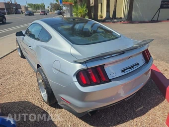 2016 Ford Mustang GT Premium Coupe - miniatura 2