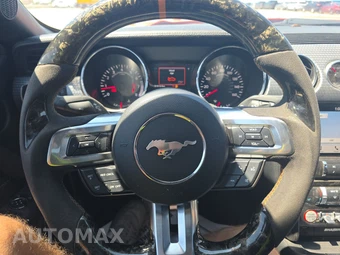 2016 Ford Mustang GT Premium Coupe - miniatura 10