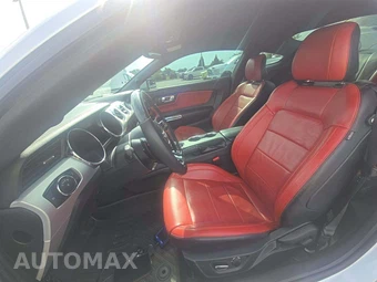 2016 Ford Mustang GT Premium Coupe - miniatura 3