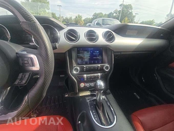 2016 Ford Mustang GT Premium Coupe - miniatura 7