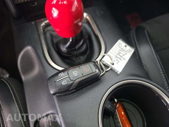 2016 Ford Mustang Shelby GT350 Coupe - miniatura 8