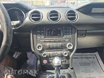 2016 Ford Mustang V6 Coupe – miniatura 10