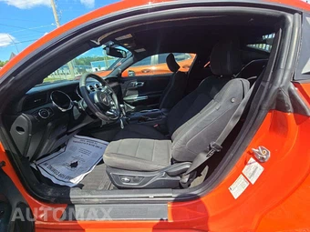 2016 Ford Mustang V6 Coupe – miniatura 6
