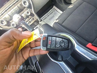 2016 Ford Mustang V6 Coupe – miniatura 8