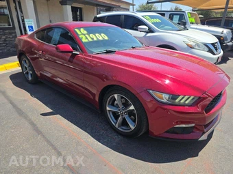 2016 Ford Mustang V6 Coupe - miniatura 4