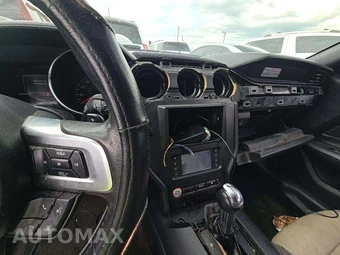 2016 Ford Mustang V6 Coupe - miniatura 10