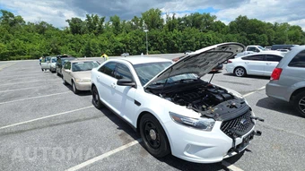 2016 Ford Police Interceptor Sedan – miniatura 23