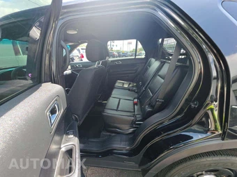 2016 Ford Police Interceptor Utility – miniatura 13