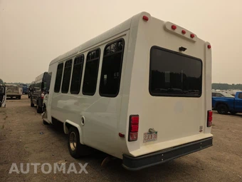 2016 Ford Super Duty E-350 Cutaway DRW 158.0" WB - miniatura 6