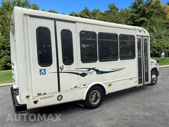 2016 Ford Super Duty E-350 Cutaway DRW - miniatura 10