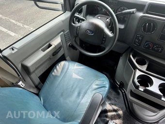 2016 Ford Super Duty E-350 Cutaway DRW - miniatura 22