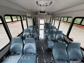 2016 Ford Super Duty E-350 Cutaway DRW - miniatura 28
