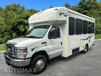 2016 Ford Super Duty E-350 Cutaway DRW - miniatura 3