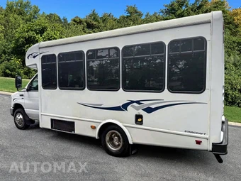 2016 Ford Super Duty E-350 Cutaway DRW - miniatura 5